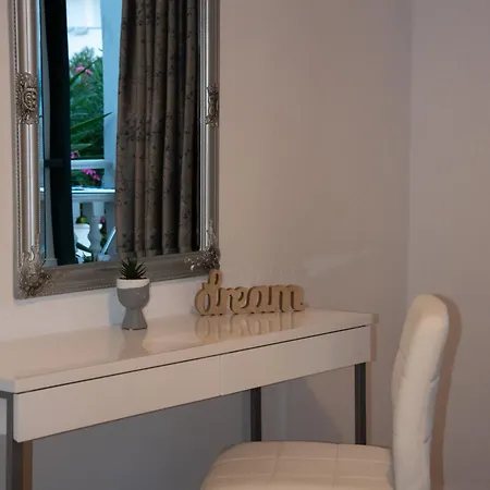 Apartament Manao Summer House *