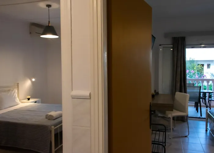 Manao Summer House Τσιλιβί